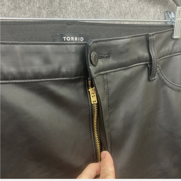 Torrid Black Faux Leather Mini Skirt - Picture 4 of 6